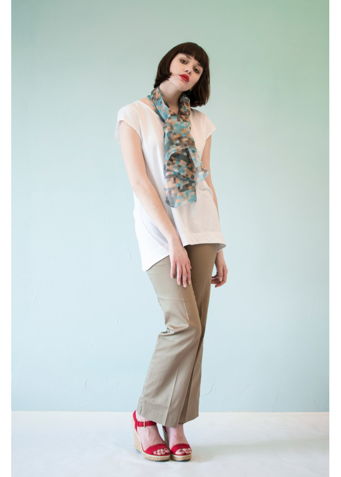 Pantalon tailleur Clara ample en satin de coton bio kaki beige