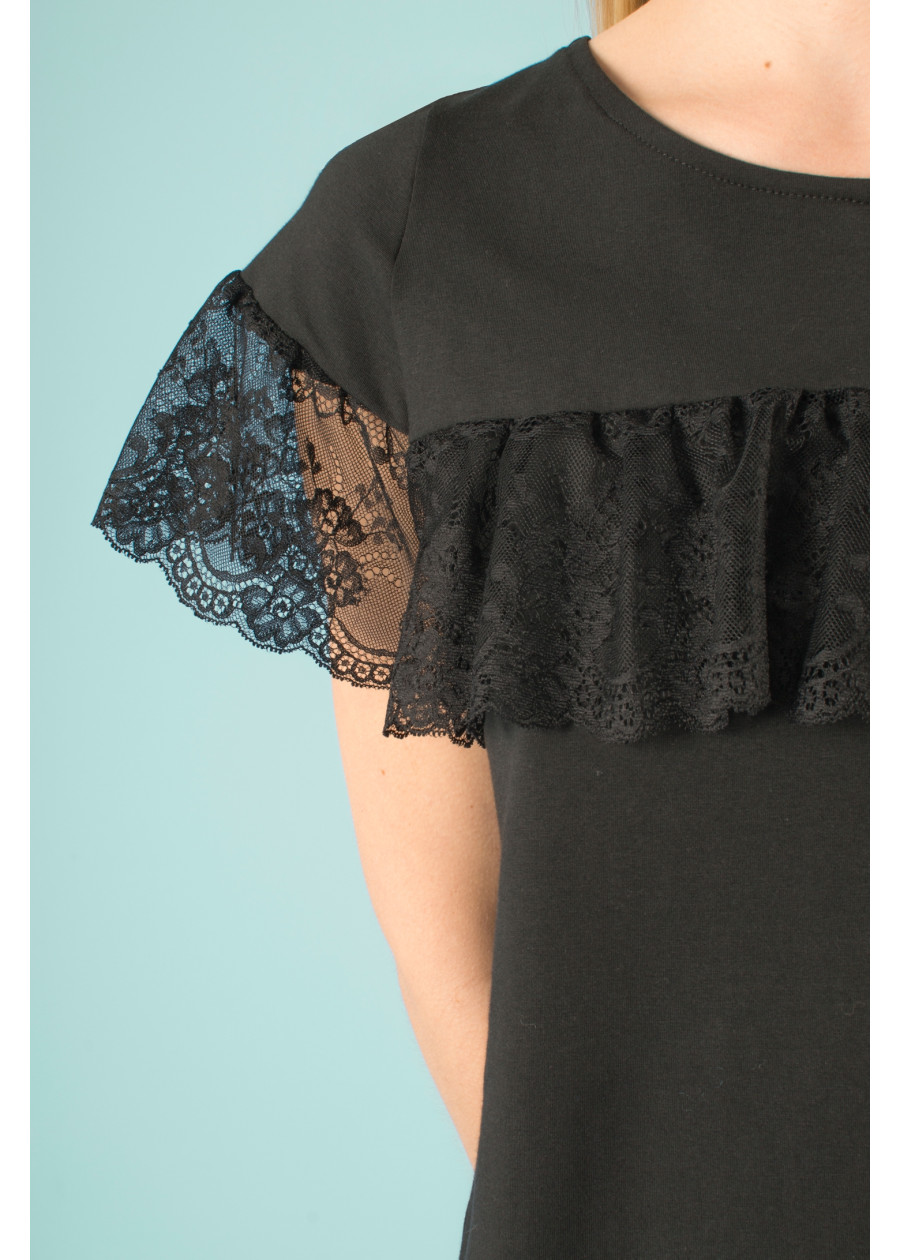 Robe noire en coton bio à volant dentelle. Coupe chasuble mi-longue aux genoux. Mode éco-friendly vegan et fabriqué en France