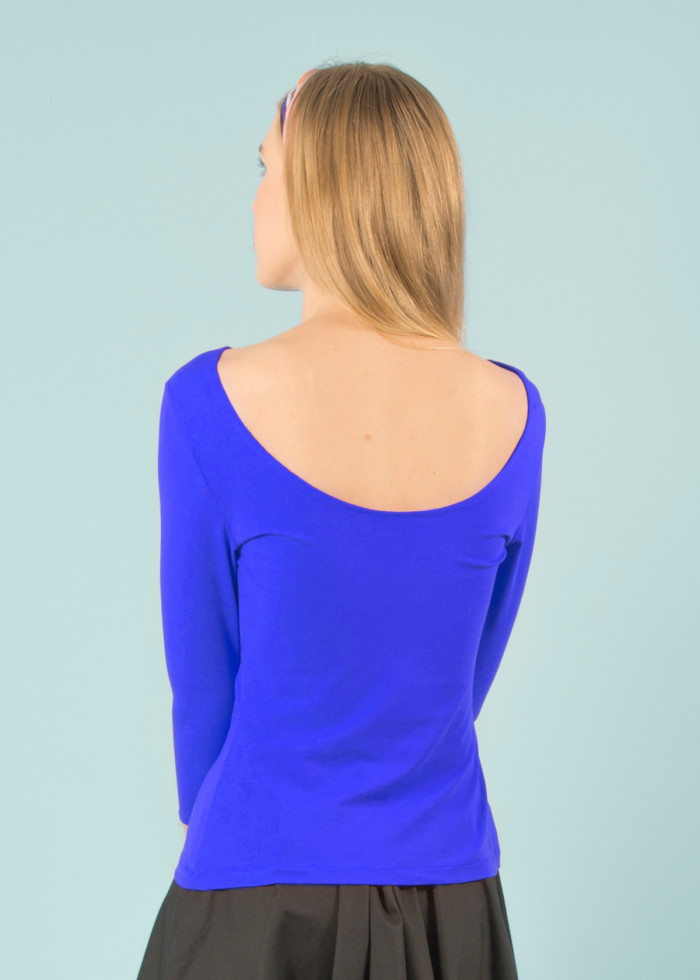 T-shirt bleu roi en coton bio de qualité. Top dos nu au décolleté danseuse made in France. Mode éthique eco-responsable vegan