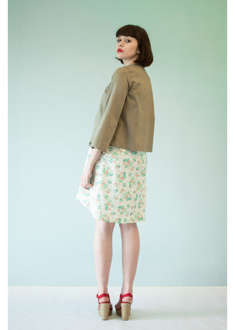 Veste tailleur courte et ample Sigyn en coton bio kaki beige