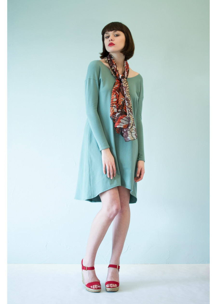 Foulard en mousseline de soie motif ailes de papillon