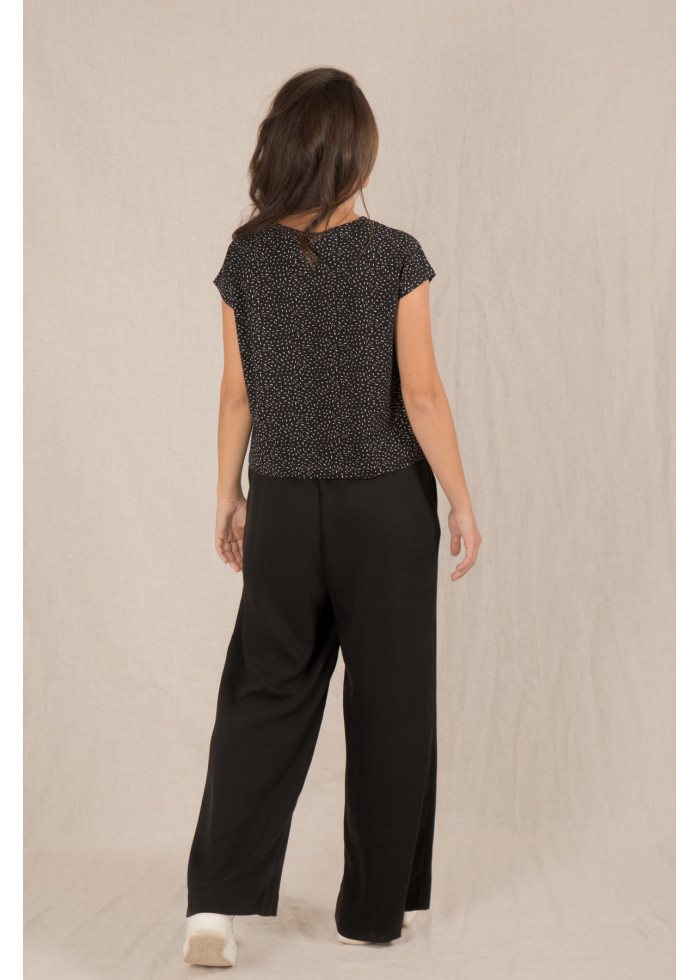 Top éco-responsable en coton bio fabriqué en france, matière naturelle vegan à motif confetti noir et blanc