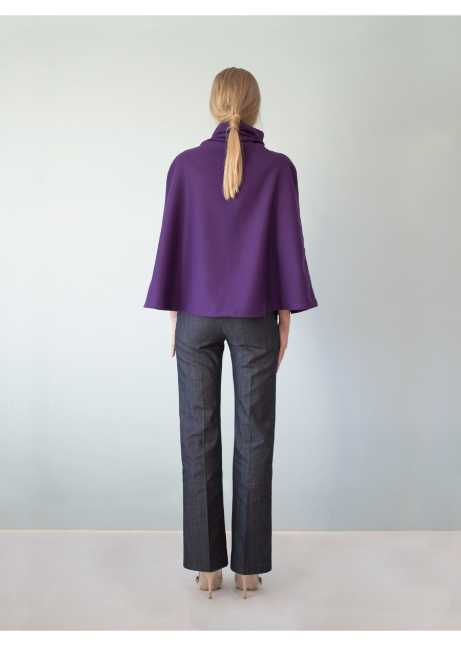 Cape Vanessa violette en flanelle de pure laine doublée en bambou