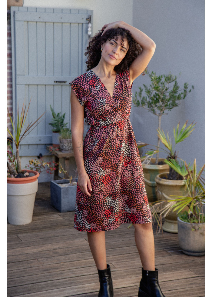 Robe fluide cache coeur colorée au motif de mosaïque floral en soie vegan oeko-tex made in France - Marque responsable