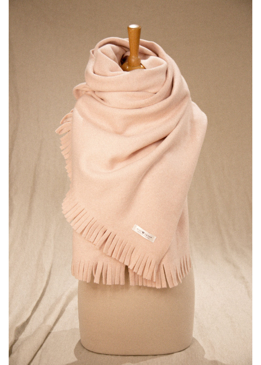 étole écharpe vegan en cachemire végétal de coton bio rose pastel made in France - Marque éthique éco-responsable pour femme