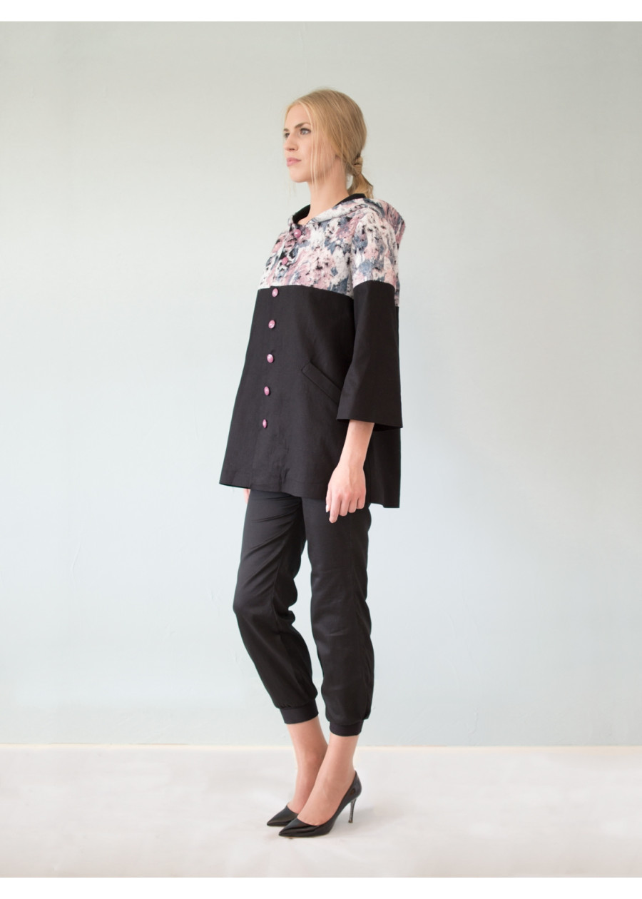 Manteau à Capuche Victoria en laine brodée colorée et popeline noire