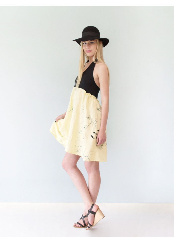 Robe dos nu en lin Bahia à imprimé de fleurs noires sur jaune