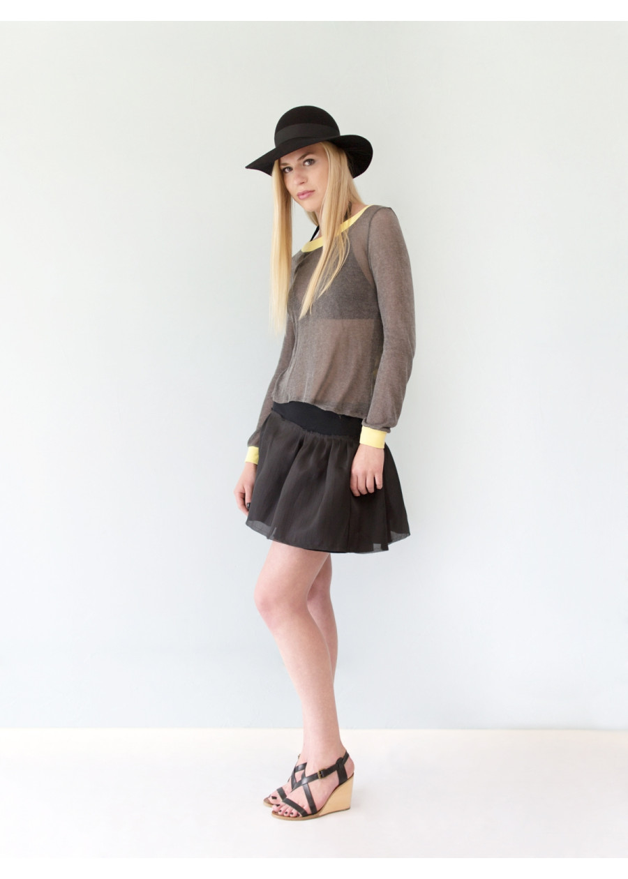 Top Paula transparent joli dos noué en maille à rayure jaune et gris