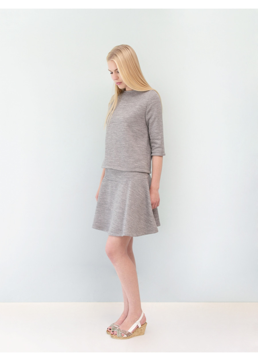 Sweat-shirt casual en molleton bio gris chiné détail dos passepoil jaune Lucia