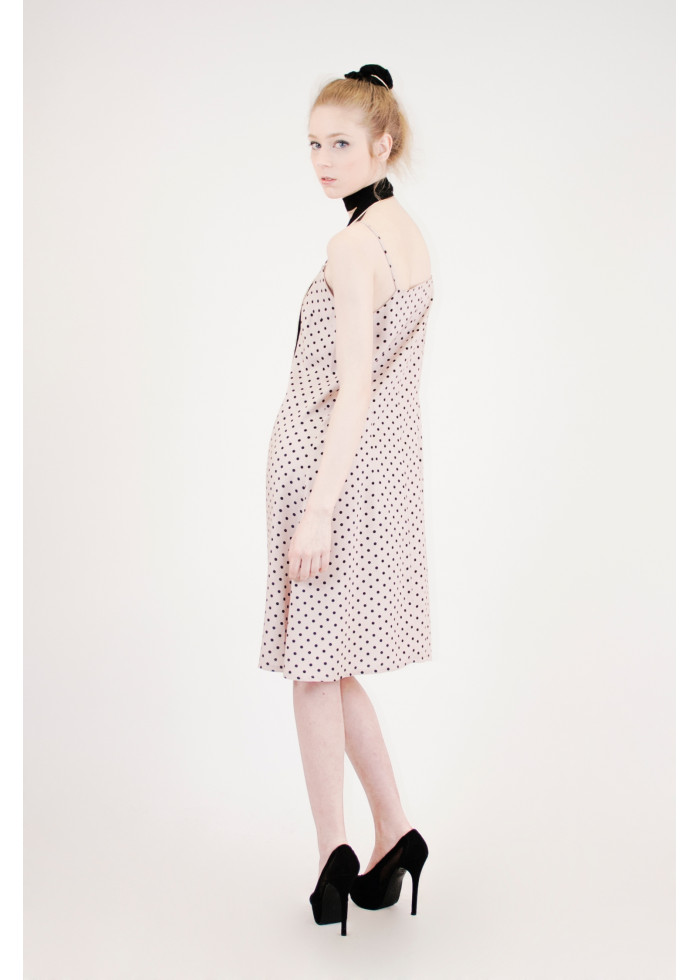 Robe fluide à bretelles Minami en bambou rose nude à pois noir galon doré made in France