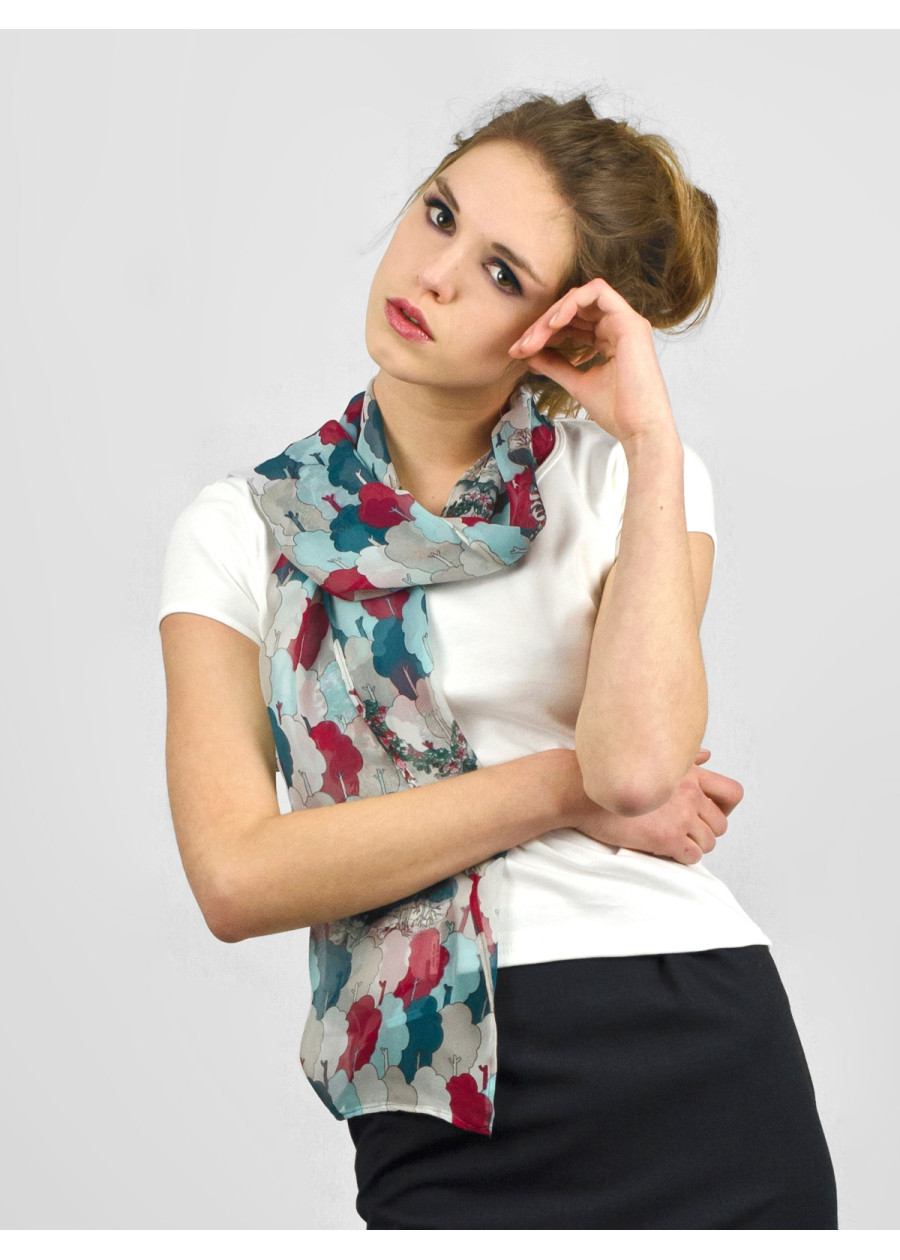 Foulard en mousseline de soie imprimé turquoise, rose fushia et gris. Mode et accessoires éco-responsable made in France.