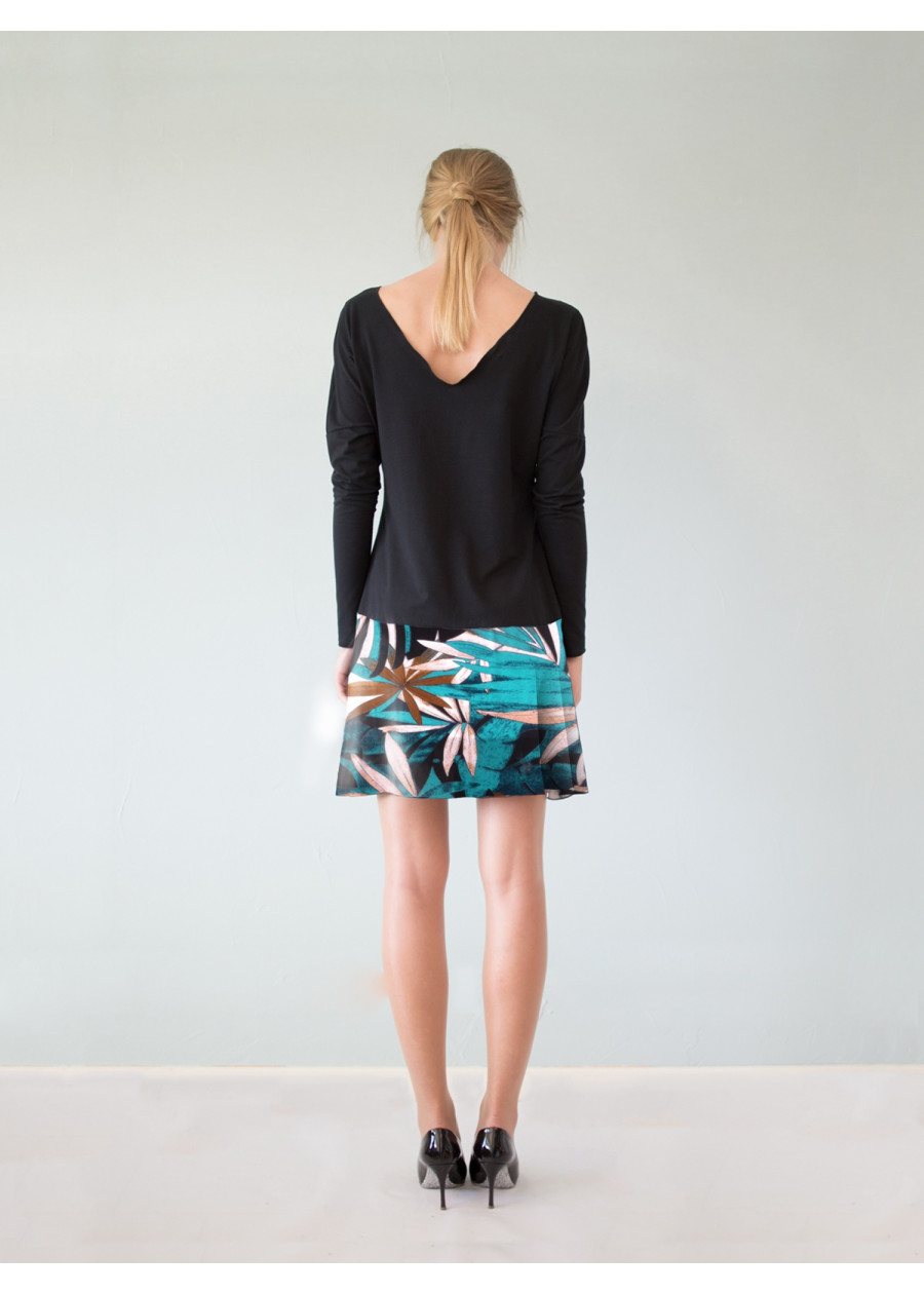 Robe dos nu en coton bio et bambou imprimé feuille noir bleu vert. Mode éthique femme éco-responsable vegan fabriqué en France